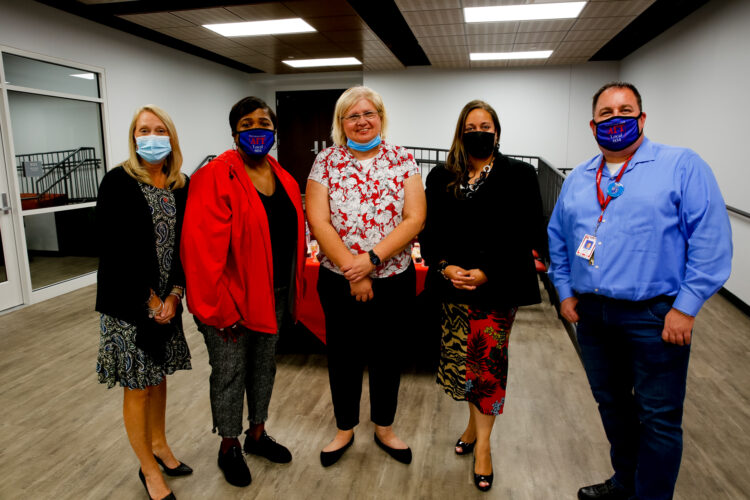 Left to right: Jennifer Gentile, Judy Durham, Vice Presidents, East Aurora Council IFT/AFT Local 604; Annette Johnson, President, EASD 131 Board of Education; Dr. Jennifer Norrell, Superintendent, EASD 131; and Jeff Mleczko, President, East Aurora Council IFT/AFT Local 604.